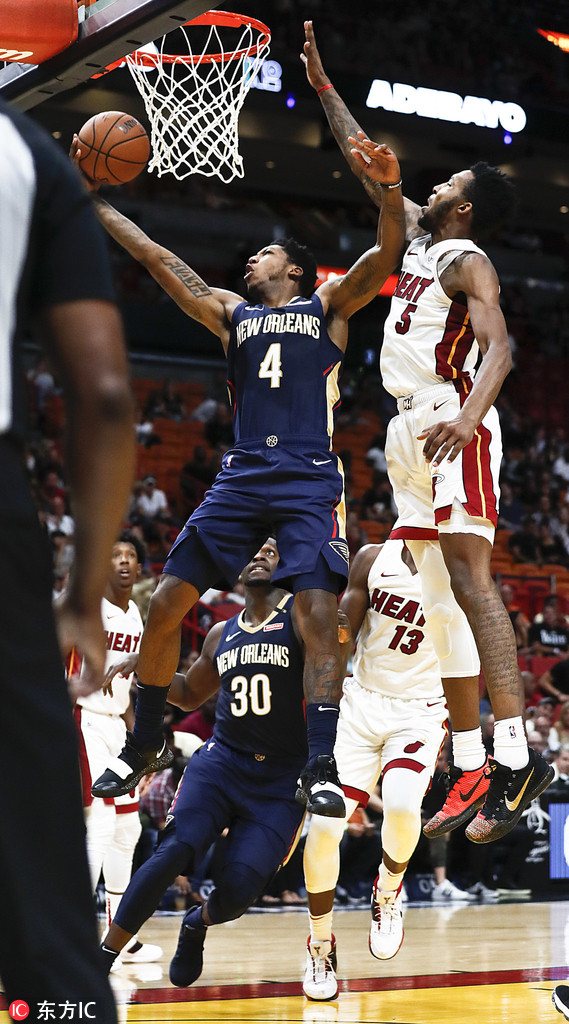 乐鱼体育平台-包含洛杉矶湖人训练开放日，窗口期伤情更新引欢呼，意甲在即，球探报告显示潜力的词条