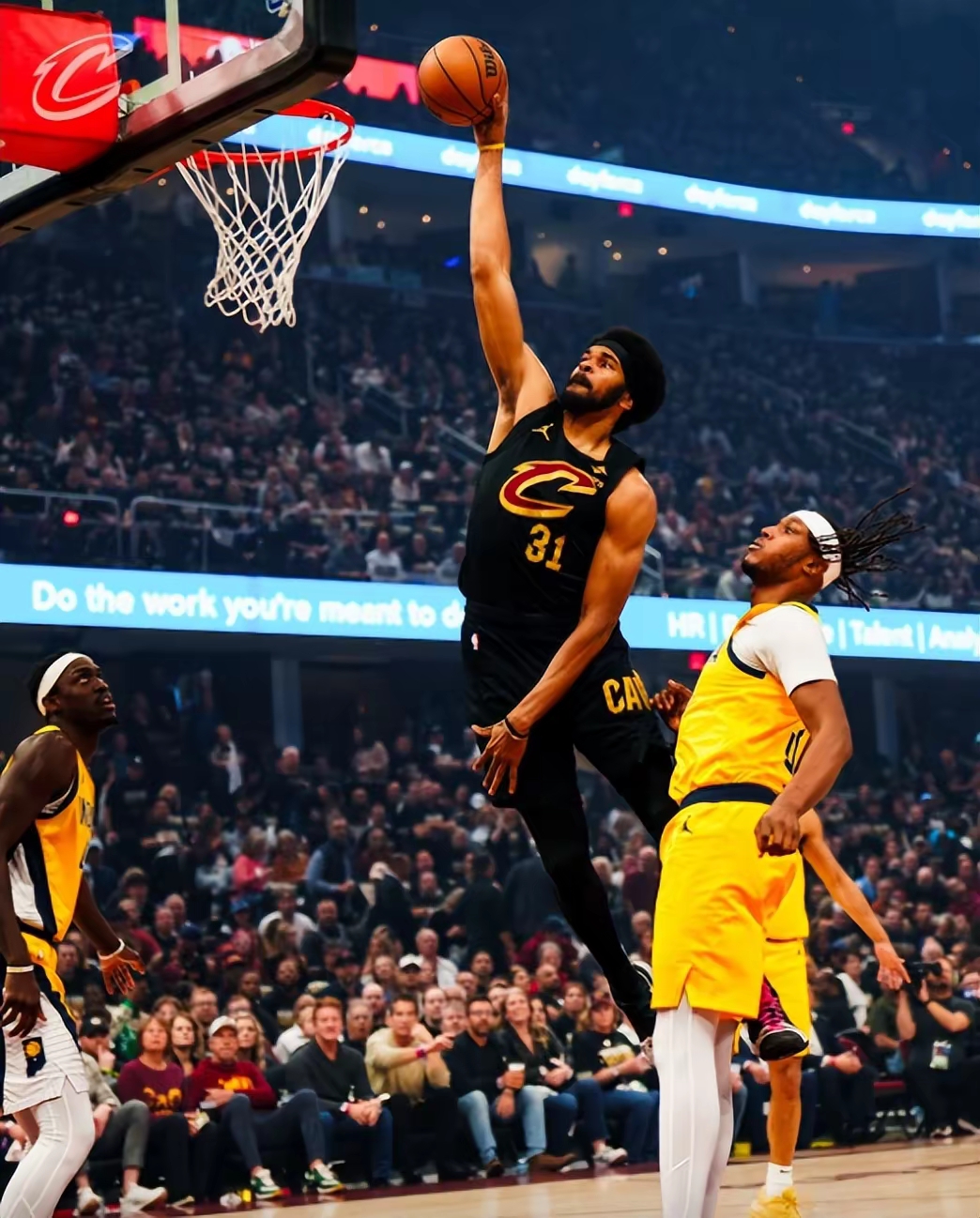 leyu,乐鱼体育-包含关键时刻克里夫兰骑士备战NBA常规赛；扳平良机细节曝光；目标明确；球队文化再被提及的词条